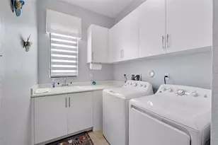 12245 N Baypoint Cir, Parkland, FL 33076 - Photo 33
