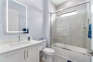 12245 N Baypoint Cir, Parkland, FL 33076 - Photo 31