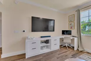 533 NE 3rd Ave, Fort Lauderdale, FL 33301 - Photo 13