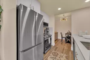533 NE 3rd Ave, Fort Lauderdale, FL 33301 - Photo 15
