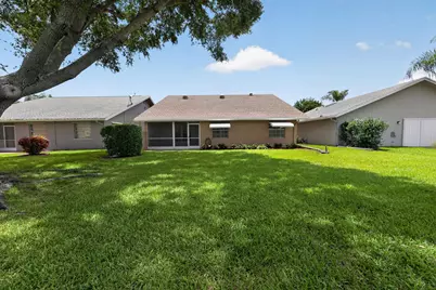 3882 Dafilee Circle, West Palm Beach, FL 33417 - Photo 7