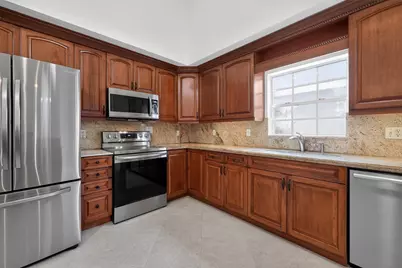 3882 Dafilee Circle, West Palm Beach, FL 33417 - Photo 17