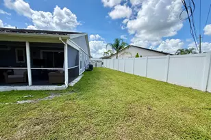 4441-4443 SE Village Rd, Stuart, FL 34997 - Photo 15