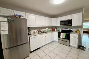 4441-4443 SE Village Rd, Stuart, FL 34997 - Photo 5