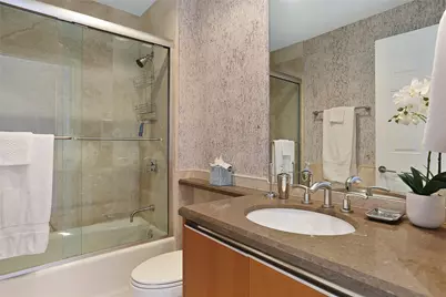1 N Fort Lauderdale Beach Boulevard #1807, Fort Lauderdale, FL 33304 - Photo 23