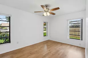 7909 NW 18th Pl, Margate, FL 33063 - Photo 13