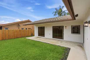 7909 NW 18th Pl, Margate, FL 33063 - Photo 9