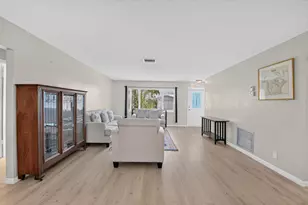 1710 SW 20th St, Boynton Beach, FL 33426 - Photo 3