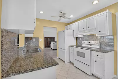 1710 SW 20th Street, Boynton Beach, FL 33426 - Photo 15
