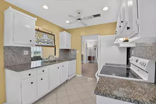 1710 SW 20th St, Boynton Beach, FL 33426 - Photo 17