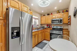 215 Lake Carol Dr, West Palm Beach, FL 33411 - Photo 5