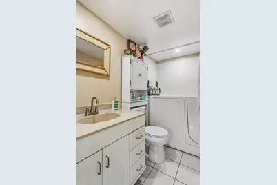 215 Lake Carol Drive, West Palm Beach, FL 33411 - Photo 9