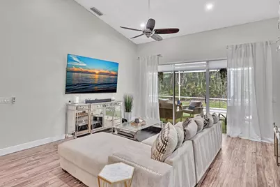 7445 Rockbridge Circle, Lake Worth, FL 33467 - Photo 11