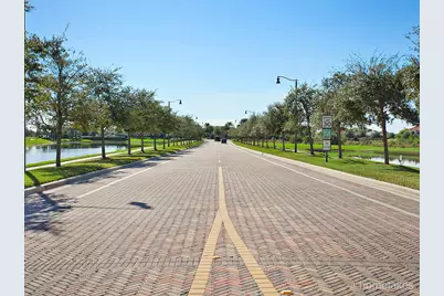 11861 SW Crestwood Circle, Port Saint Lucie, FL 34987 - Photo 25