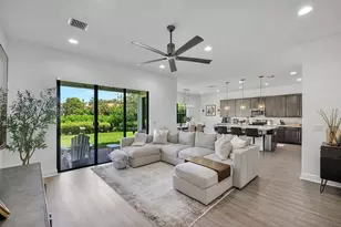 9013 NW 39th St, Coral Springs, FL 33065 - Photo 9