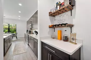 9013 NW 39th St, Coral Springs, FL 33065 - Photo 19