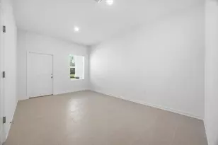 3040 Chromatic St, Kissimmee, FL 34758 - Photo 7