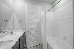 9049 Dahlia Cir, Port Saint Lucie, FL 34986 - Photo 15
