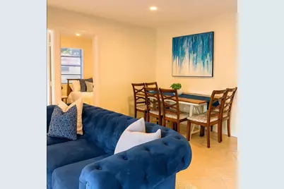 272 NE 44th Street, Deerfield Beach, FL 33064 - Photo 9