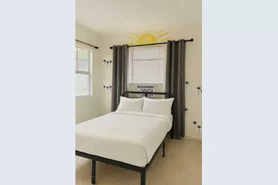 272 NE 44th Street, Deerfield Beach, FL 33064 - Photo 3