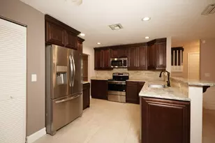 7251 NW 24th Ct, Margate, FL 33063 - Photo 5