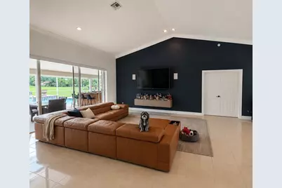 10481 Milburn Lane, Boca Raton, FL 33498 - Photo 3
