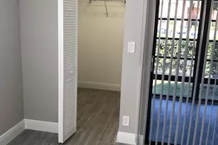 15090 Ashland Pl, Delray Beach, FL 33484 - Photo 9