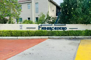 5268 NE 6th Ave, Oakland Park, FL 33334 - Photo 13