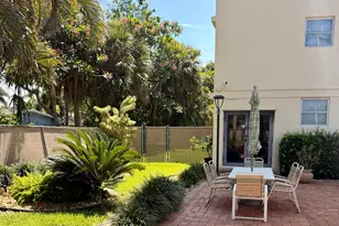 2400 NE 10th St, Pompano Beach, FL 33062 - Photo 13
