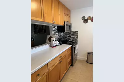 12024 W Greenway Drive #106, Royal Palm Beach, FL 33411 - Photo 7