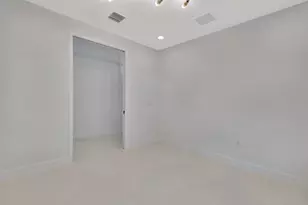 12611 SW Manatee Marsh Ter, Port Saint Lucie, FL 34987 - Photo 21