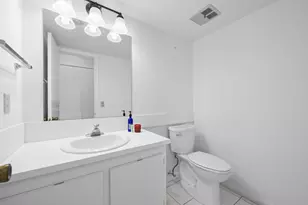 8701 SW 30th St, Davie, FL 33328 - Photo 27