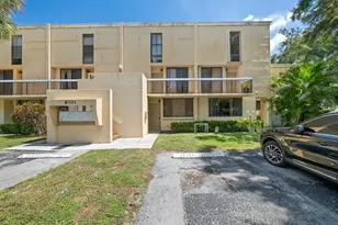 8701 SW 30th St, Davie, FL 33328 - Photo 5
