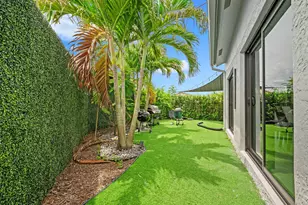 15121 S Waterford Dr, Davie, FL 33331 - Photo 13