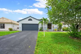 15121 S Waterford Dr, Davie, FL 33331 - Photo 21