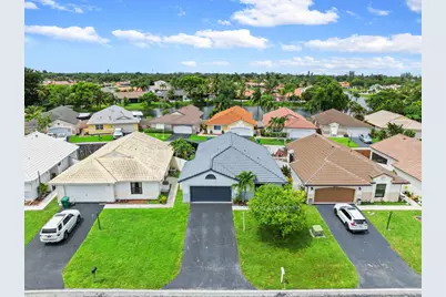 15121 S Waterford Drive, Davie, FL 33331 - Photo 1