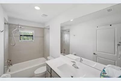 1009 Sweet Briar Lane, Riviera Beach, FL 33410 - Photo 29