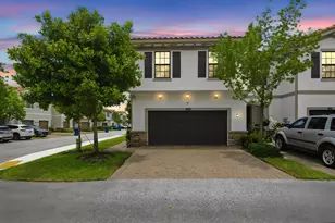1009 Sweet Briar Ln, Riviera Beach, FL 33410 - Photo 1
