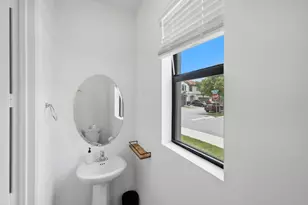 1009 Sweet Briar Ln, Riviera Beach, FL 33410 - Photo 51
