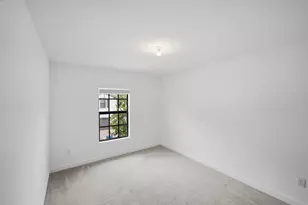 1009 Sweet Briar Ln, Riviera Beach, FL 33410 - Photo 27