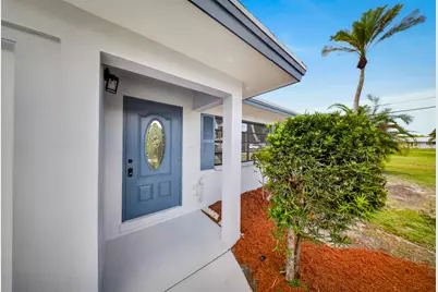 779 Lomas Street, Port Saint Lucie, FL 34952 - Photo 3