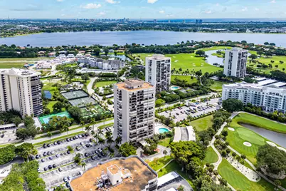 2425 Presidential Way #Ph5, West Palm Beach, FL 33401 - Photo 25