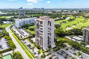 2425 Presidential Way, West Palm Beach, FL 33401 - Photo 23