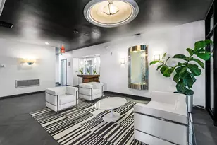 2425 Presidential Way, West Palm Beach, FL 33401 - Photo 27