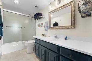 2425 Presidential Way, West Palm Beach, FL 33401 - Photo 17
