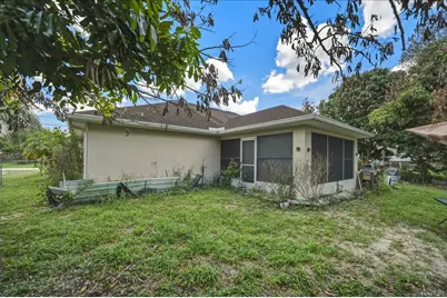 2418 SW Bayshore Boulevard, Port Saint Lucie, FL 34984 - Photo 33