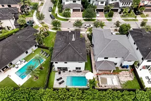 15451 NW 88th Ave, Miami Lakes, FL 33018 - Photo 37