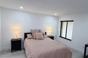 351 Club Cir, Boca Raton, FL 33487 - Photo 11