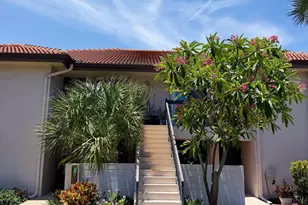 351 Club Cir, Boca Raton, FL 33487 - Photo 1
