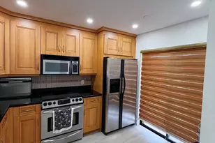 351 Club Cir, Boca Raton, FL 33487 - Photo 7